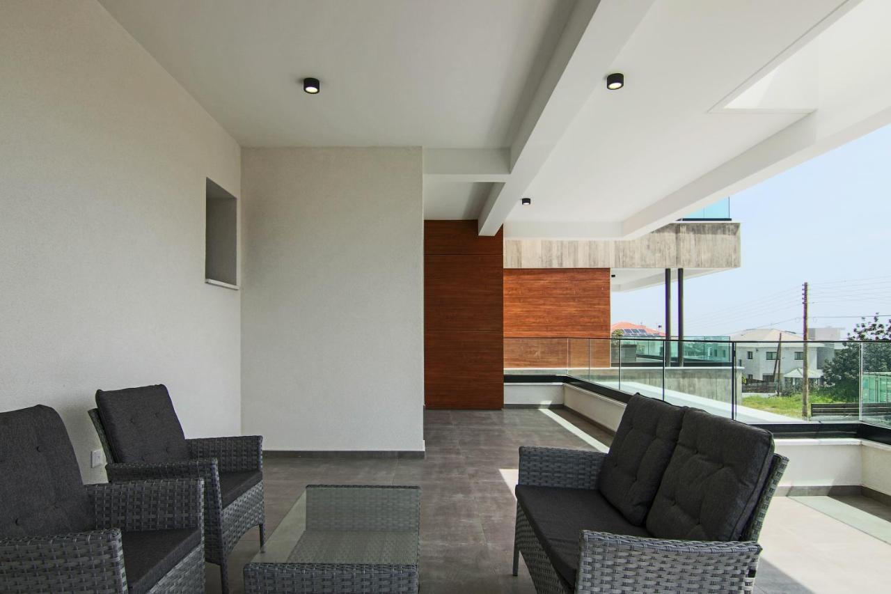 Phaedrus Living: City View Anna Residence 101 레메소스 외부 사진